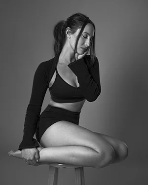 blackwhite fitness model stool pose bw